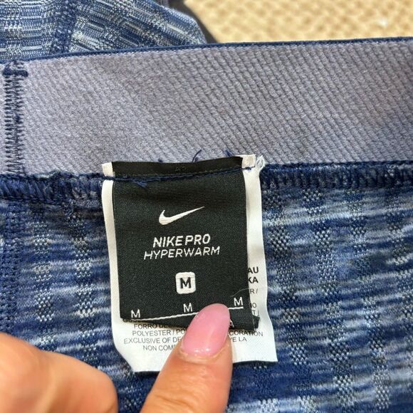 Ladies Nike Pro Hyperwarm England Nordic Print Leggings Size Medium - Picture 9 of 14